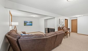 1103 Tabbert Rd NW, Alexandria, MN 56308