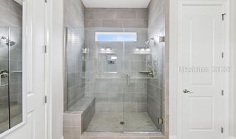 395 Castaway Dr, Bluffton, SC 29910