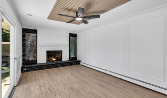32 Belmont Ave, Bayville, NJ 08721