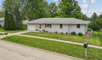 712 Adair St, Adair, IA 50002