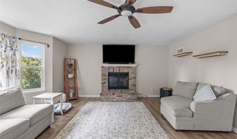 24 Hickory Ct, Arnold, MO 63010