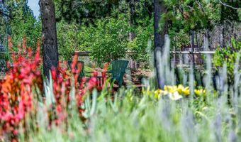 56125 Snow Goose Rd, Bend, OR 97707