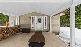 220 Old Maid Rd, Bayview, ID 83803