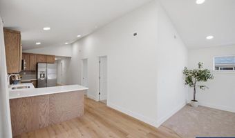 4747 Harrier St SE, Albany, OR 97322