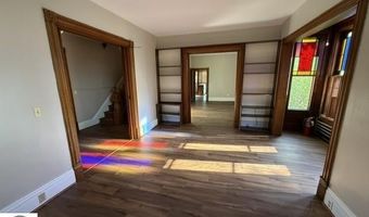 424 Center St, Alma, MI 48801