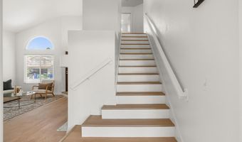 1813 Avenida Segovia, Oceanside, CA 92056