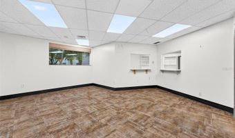 220 N WESTMONTE Dr A, Altamonte Springs, FL 32714