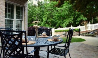 160 SHIRAZ St, Alabaster, AL 35007