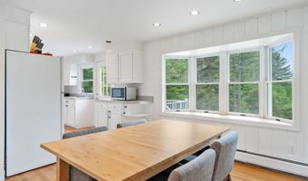 790 Rhoades Hl, Barnard, VT 05031
