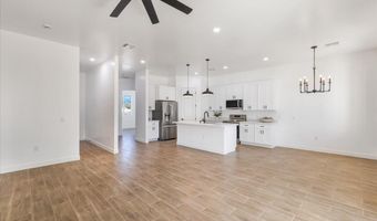 1225 N IRONWOOD Dr, Apache Junction, AZ 85120