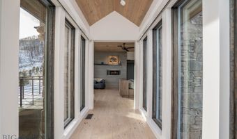 225 Alpen Strasse St, Bozeman, MT 59715