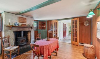 2473 Mt Hope Rd, Dodgeville, WI 53533