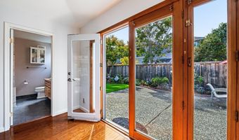 211 Inverness Ct, Alameda, CA 94502