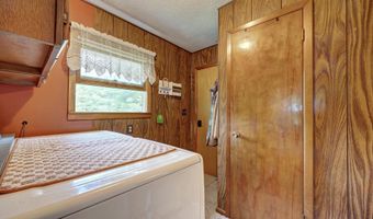 628 E Sand Hollar Rd, Bloomfield, IN 47424