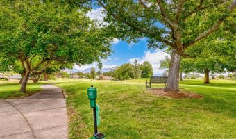 6828 Fairfield Dr, Santa Rosa, CA 95409