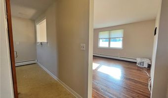 70 Carroll Ave 507, Newport, RI 02840