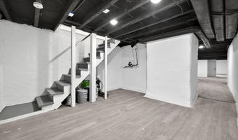 452 GREEN Ln, Philadelphia, PA 19128