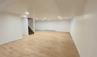 1247 Birchwood Dr, Hanover Twp., PA 18017