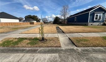 1921 ROSE St, Arabi, LA 70032