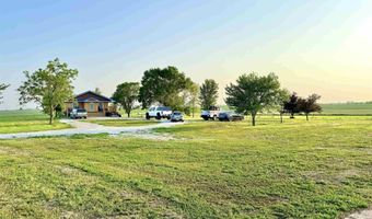 26855 SW 89th Rd, Beatrice, NE 68310