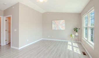 1892 Lindsay Ln, Ann Arbor, MI 48104