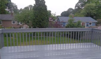 155 Lewiston St, Warwick, RI 02889