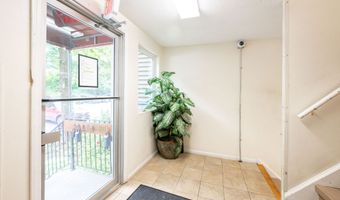 14 Newtown Rd B9, Danbury, CT 06810