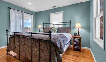 101 River Ct, Belmar, NJ 07719