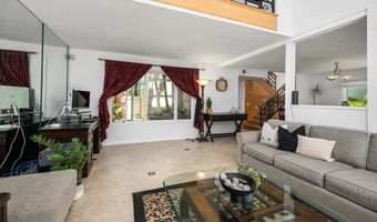 2843 Unicornio St B, Carlsbad, CA 92009