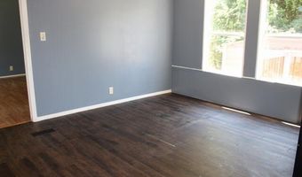 188 Compass Lake Dr, Alford, FL 32420