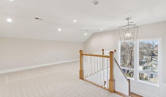 2150 N STAFFORD St, Arlington, VA 22207