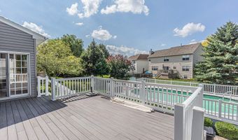 1470 Boulder Bluff Ln, Algonquin, IL 60102