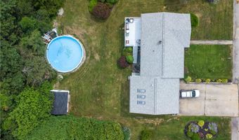 15 Driftwood Dr, Coventry, RI 02816