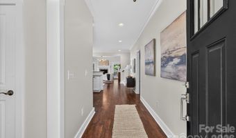 2562 Roseview Ln, Charlotte, NC 28205
