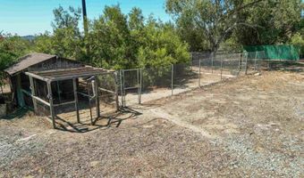 40487 Rock Mountain Dr, Fallbrook, CA 92028