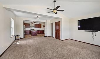 17851 County Rd E45, Anamosa, IA 52205