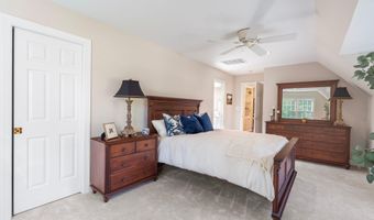 7713 Summercrest Dr, Apex, NC 27539