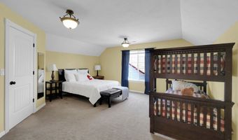 951 S St, Springfield, OR 97477