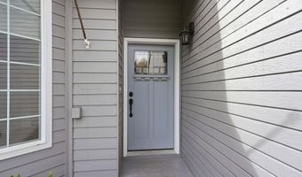 9070 Cathedral Pl, Anchorage, AK 99507