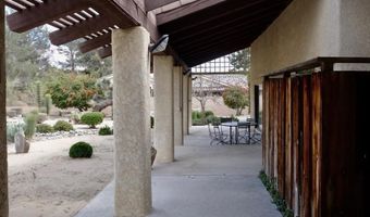 15201 Pocahantas, Apple Valley, CA 92307