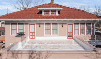 905 N 2nd St, Arkansas City, KS 67005