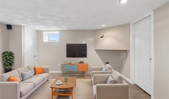 105 Park Ave, Cranston, RI 02905