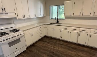 1016 Watson Pl, Benton, AR 72015