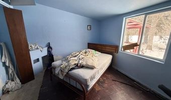 28 Hemlock Cir, Babbitt, MN 55706