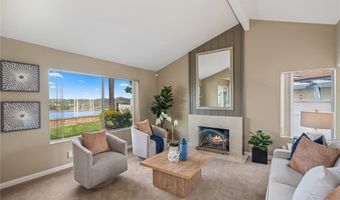 7012 E Viewpoint Ln, Anaheim, CA 92807