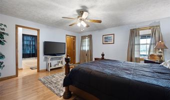215 Erwin Rd, Adairsville, GA 30103