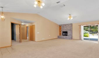 13331 Waco Dr, Apple Valley, CA 92308