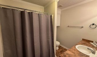 120 Oak Grove Dr, Brandon, MS 39047