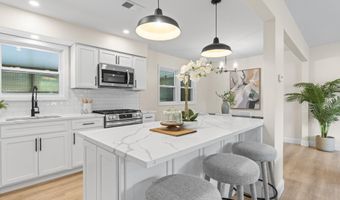 190 Ravenwood Blvd, Barnegat, NJ 08005
