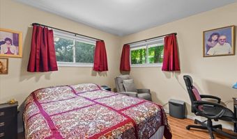 17 Woodland Dr, Barre, VT 05641